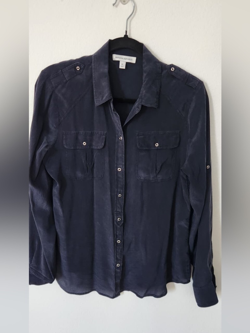 Banana Republic Long-Sleeve Button-Down Shirt